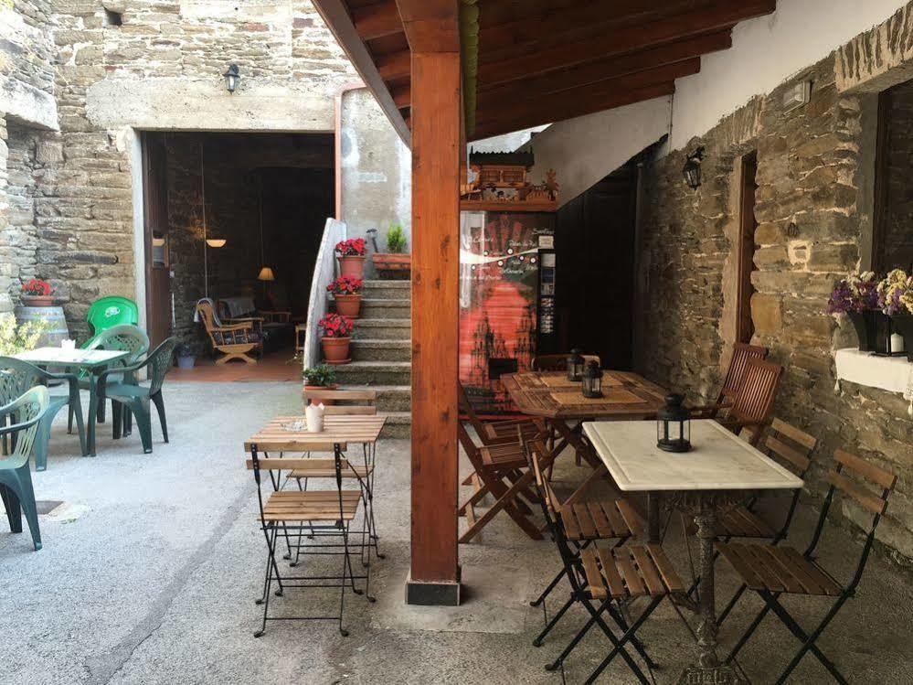 Albergue San Lazaro Sarria Exterior photo