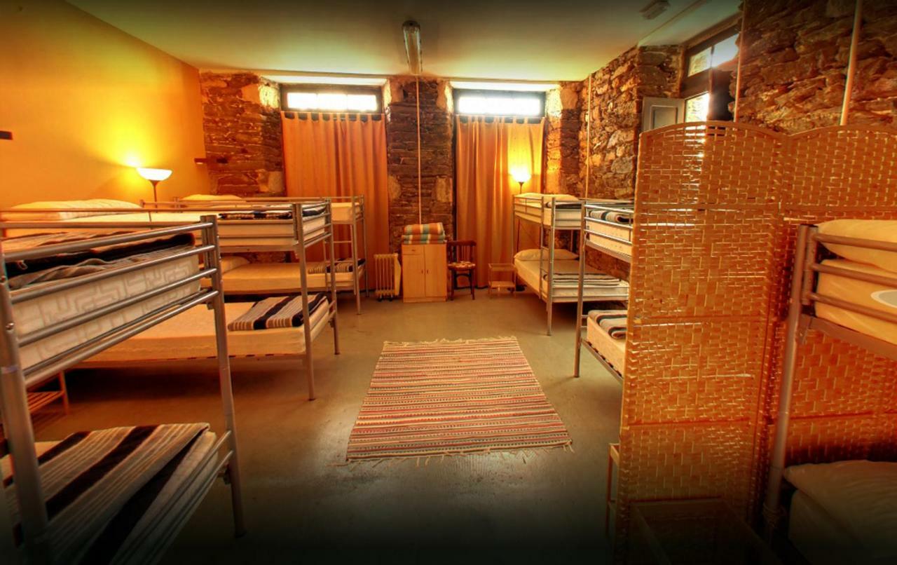 Albergue San Lazaro Sarria Exterior photo